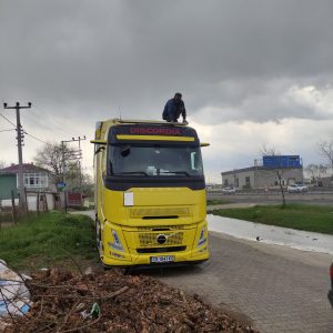 VOLVO FH 5 2025 + TAVAN BARI ALINLIK - 7 LED Lİ
